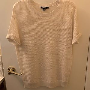 A DKNY miss type top